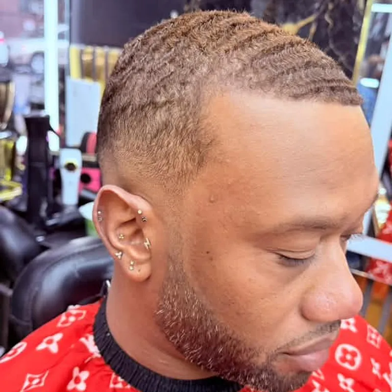 Waves with a mid fade and a shaped beard